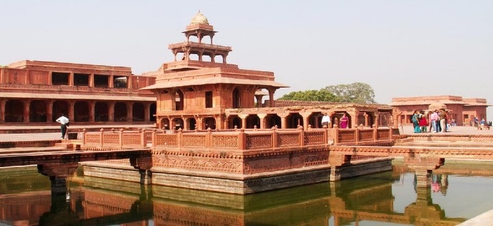 fatehpur-sikri