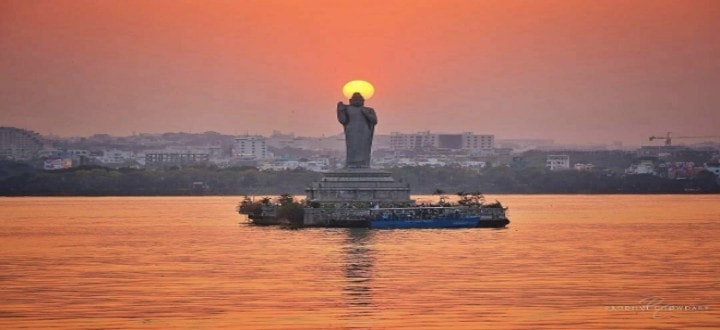 hussain-sagar-lake