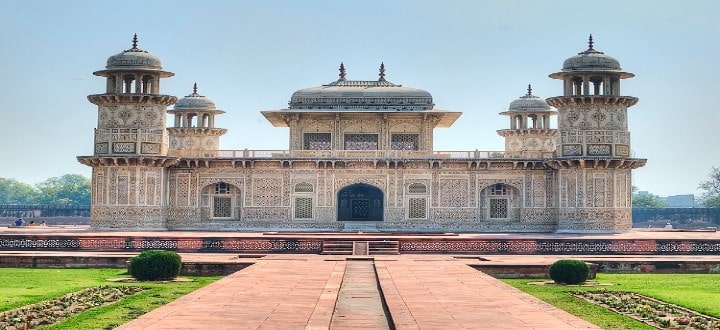 itimad-ud-daulahs-tomb