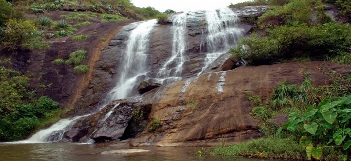kalhatty-waterfalls-in-ooty