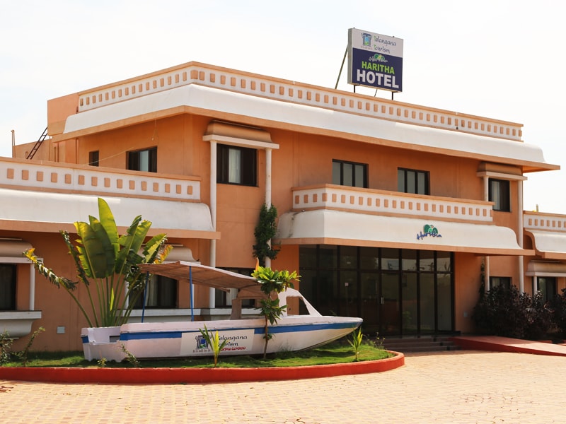 telangana tourism hotels at alampur