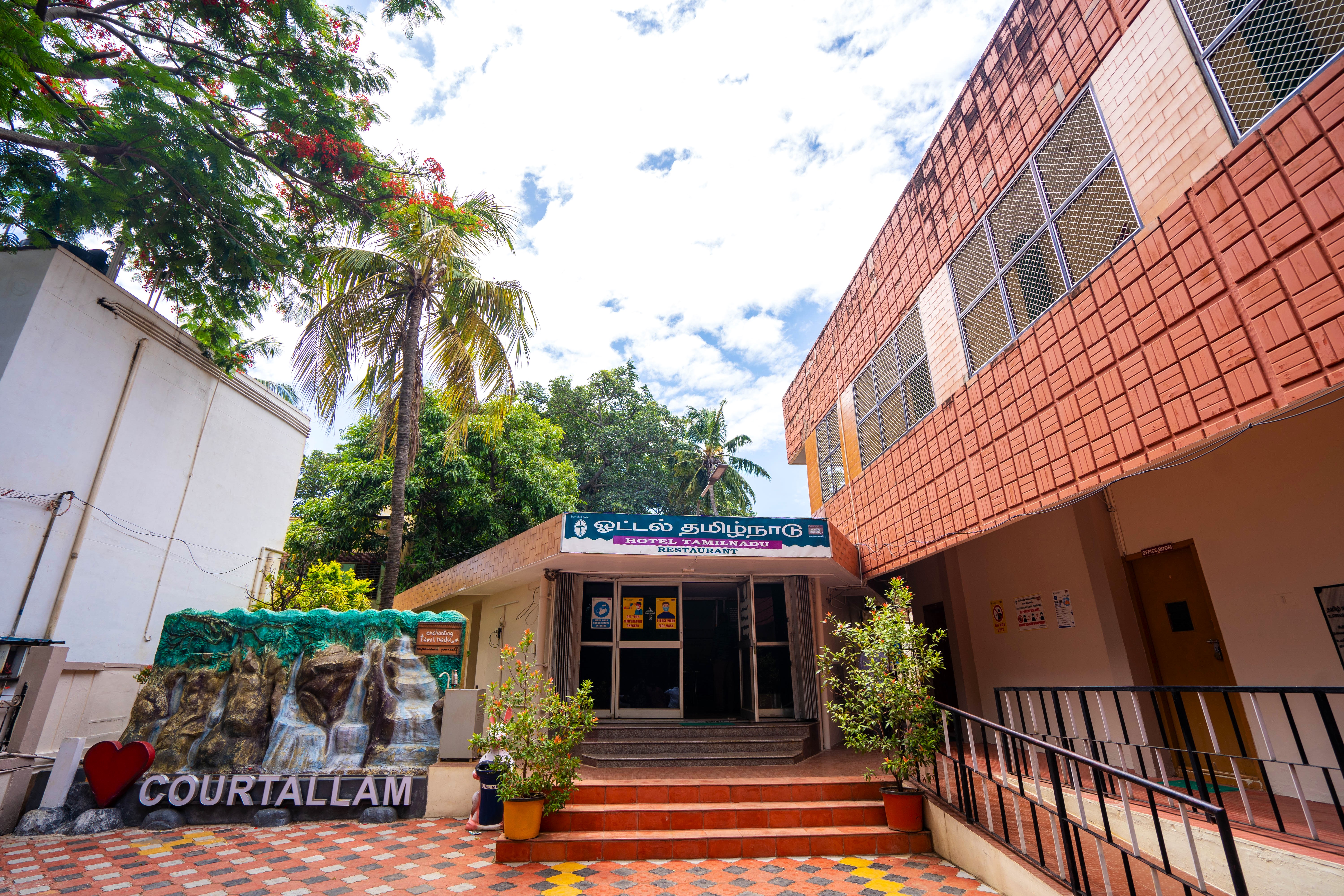 Hotel Tamil Nadu - Courtallam I