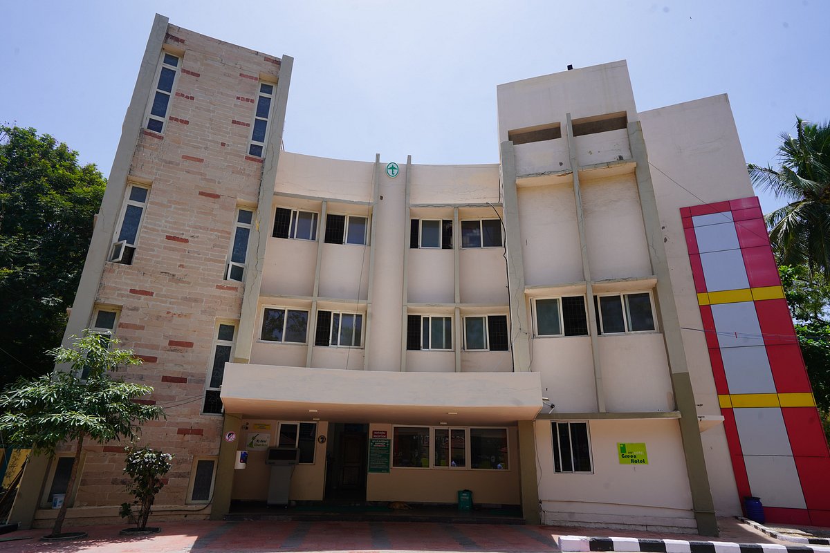 Hotel Tamil Nadu - Tiruchendur