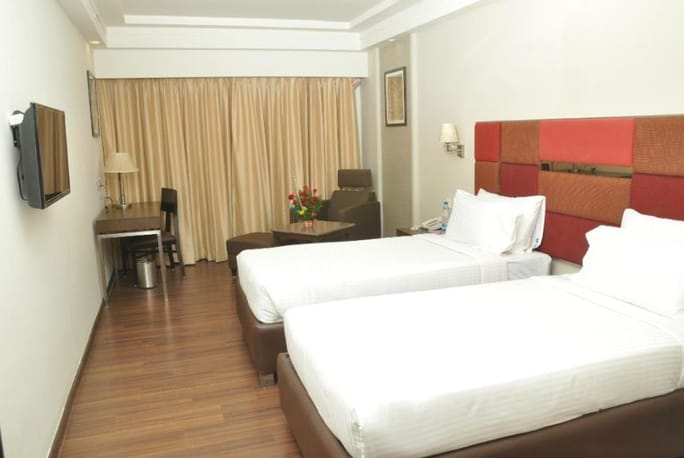 Non A/C Room Non A/C Room