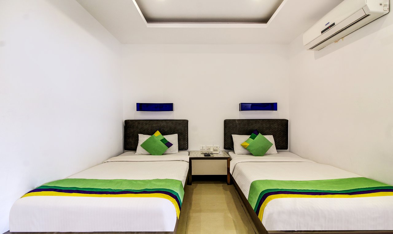 NON A/C DORMITORY NON A/C DORMITORY