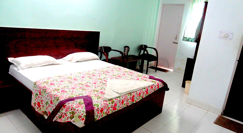 Non A/C Room Non A/C Room