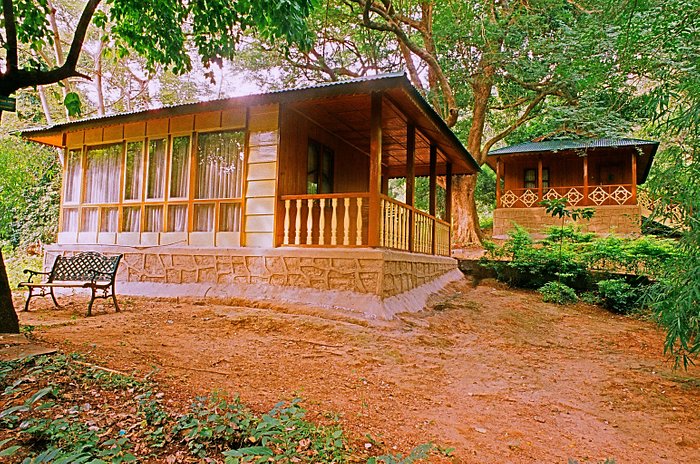 AC WOODEN COTTAGE
