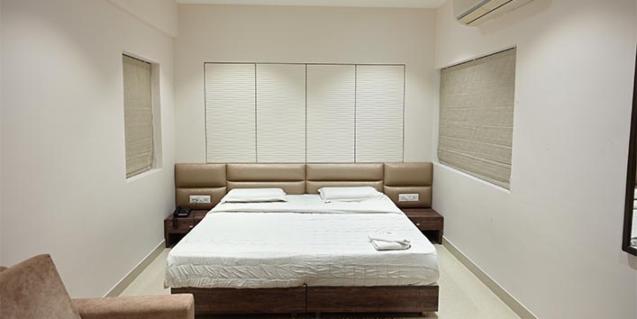 A/C DELUXE (NEW)