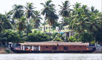 Houseboat Packages