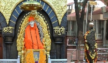  Mumbai to Shirdi-Shani Shingnapur Tour Package by Vande Bharat Train