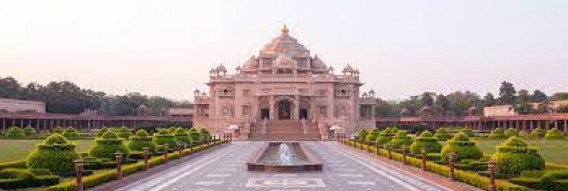 1 Night-2 Days Kevadia Tour with Statue of Unity-Sabarmati-Kankaria Lake-Akshardham